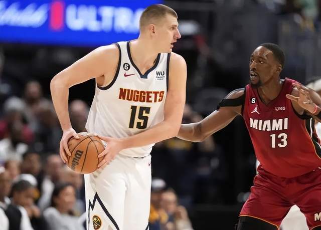  约基奇统治内线掘金轻取太阳迎五连胜